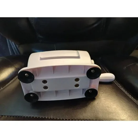 Craft Buddy Die Cutting Machine, 2 Plates, 30 Pc Metal Die, & New Paper - Picture 15 of 16